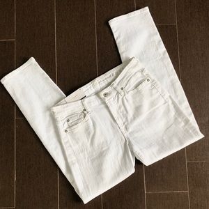 7 For All Mankind White Kimmie Crop Jeans
